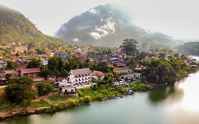 Sabaidee Nam Ou River View